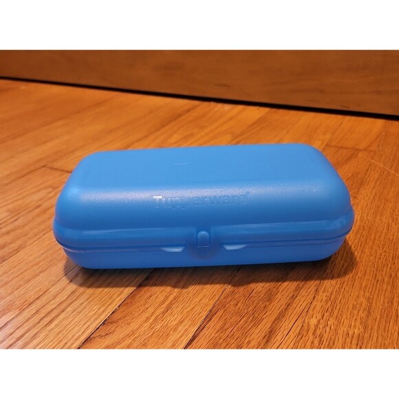 Blue 7084B-3 Tupperware Maxi-Twin To Go Lunch Box Oyster Case Pencil Box - Picture 1 of 9